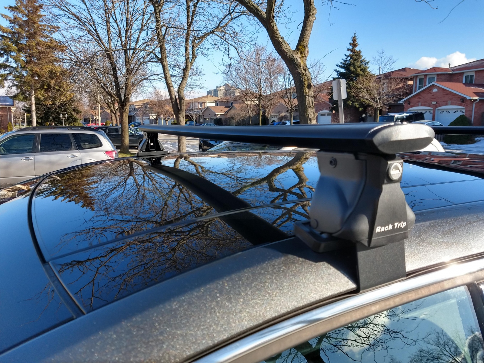 2019 Ford Edge Panoramic Glass Roof Rack - RackTrip - Canada Car Racks and More! Ford Edge Roof Rack With Panoramic Roof